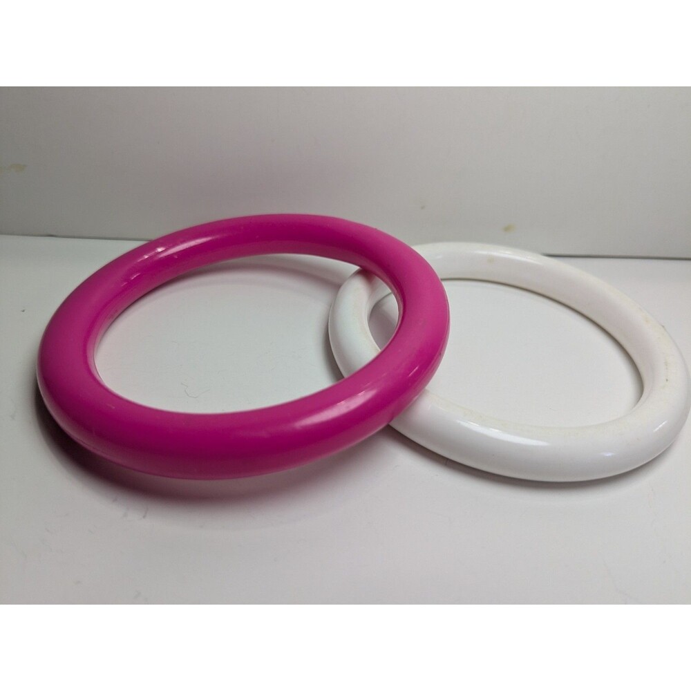 7 Vintage Plastic Bangle Bracelets - image 2